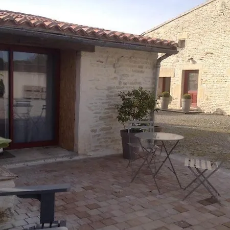 «les Frenes » * Marigny (Poitou-Charentes)